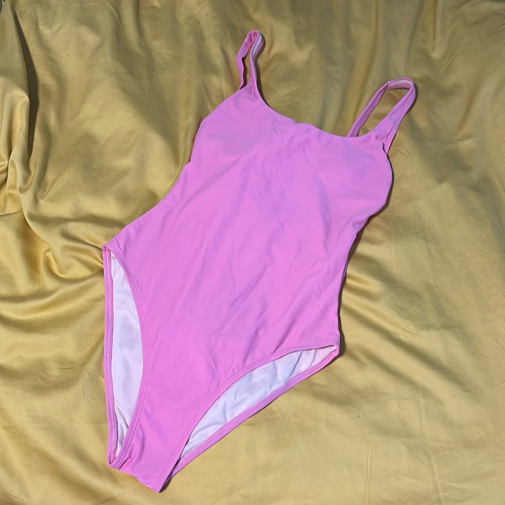 Cupshe bubblegum pick swimsuit